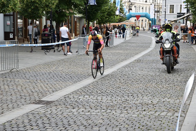 的能見度與 的能見度與